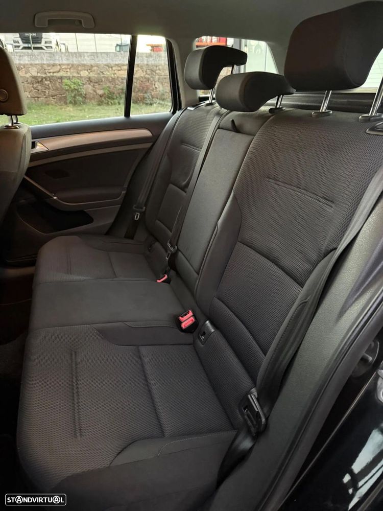 VW Golf Variant 1.6 TDi BlueMotion Confortline - 14