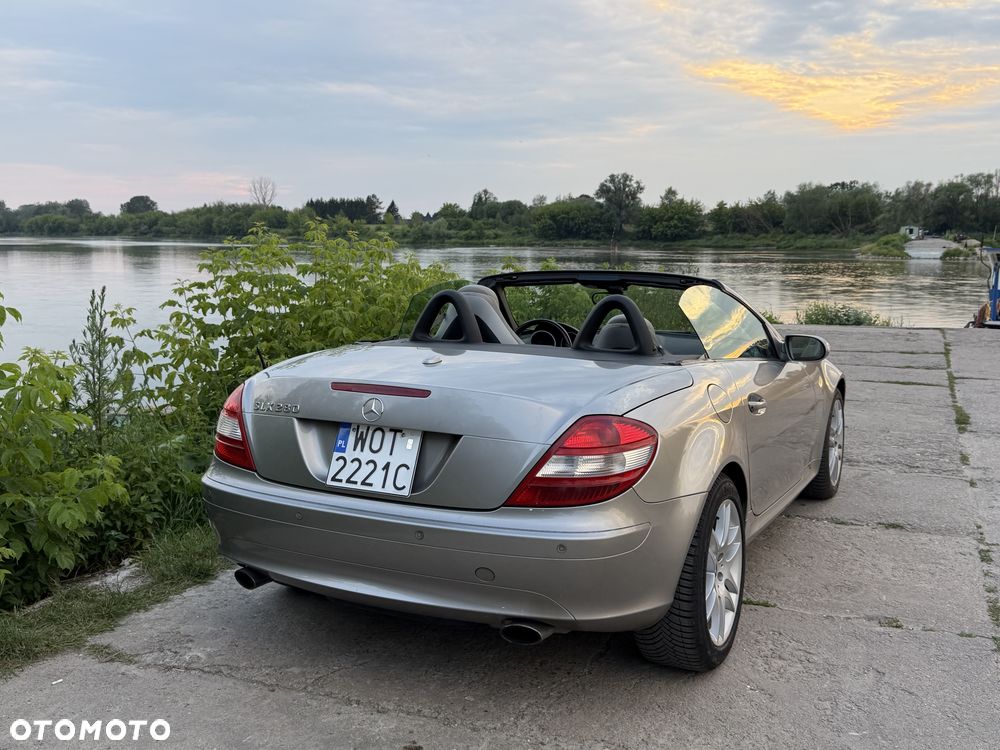 Mercedes-Benz SLK - 8