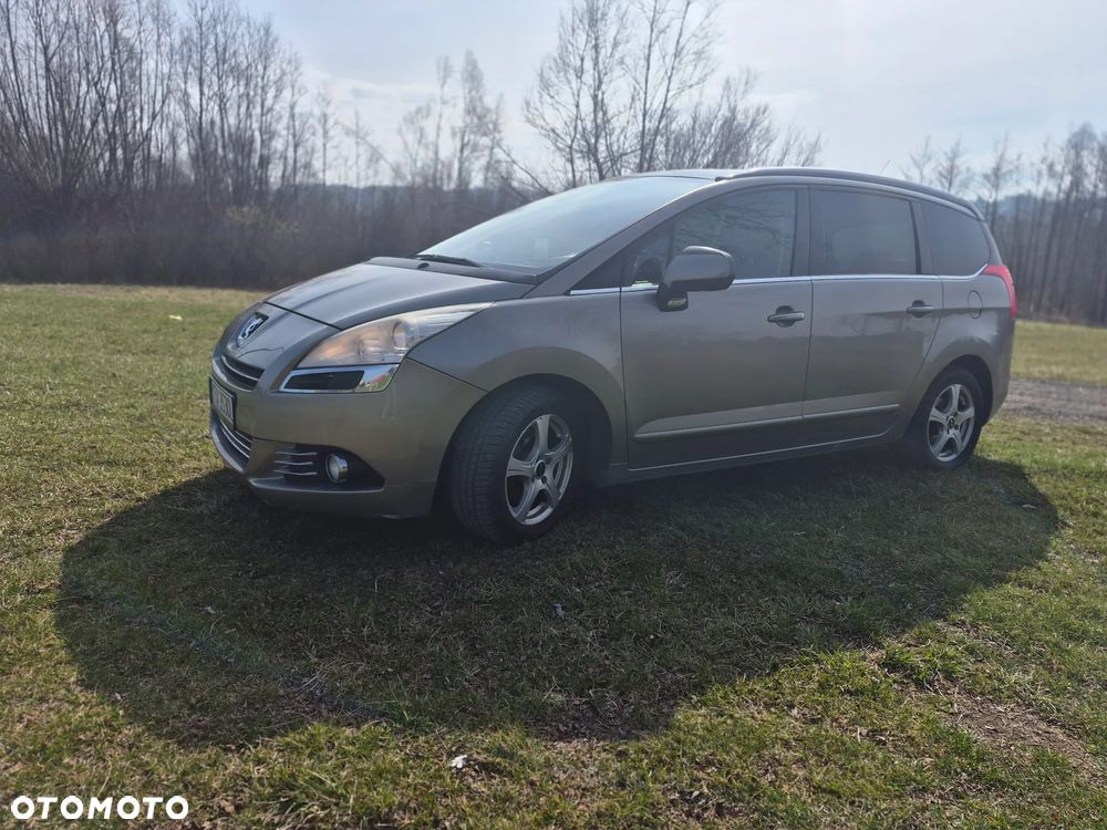 Peugeot 5008 HDI FAP 165 Automatik Premium - 3