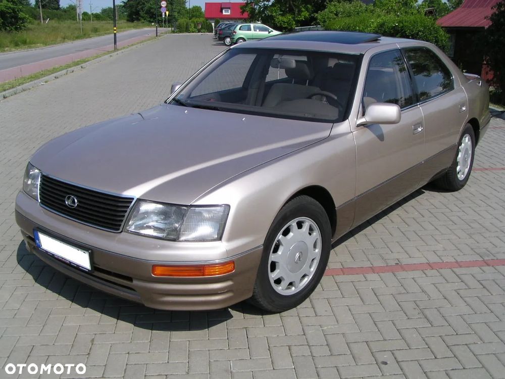 Lexus LS - 5