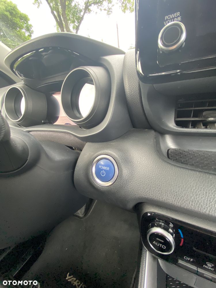 Toyota Yaris 1.33 Selection Platinum MS - 18
