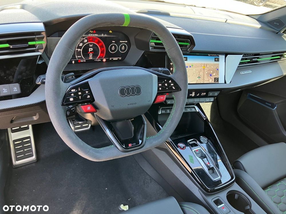 Audi RS3 Limousine - 28