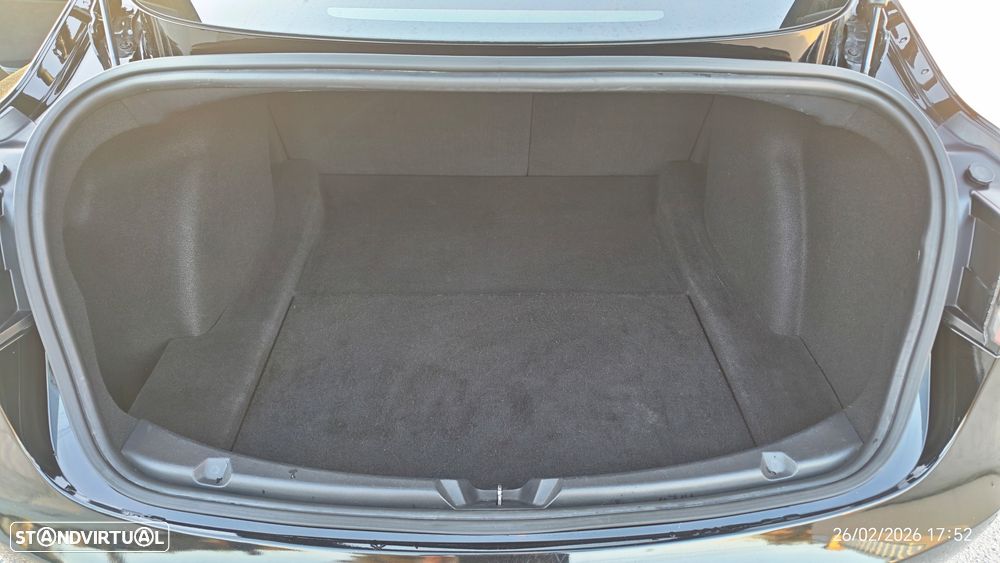 Tesla Model 3 Long-Range Dual Motor AWD - 9