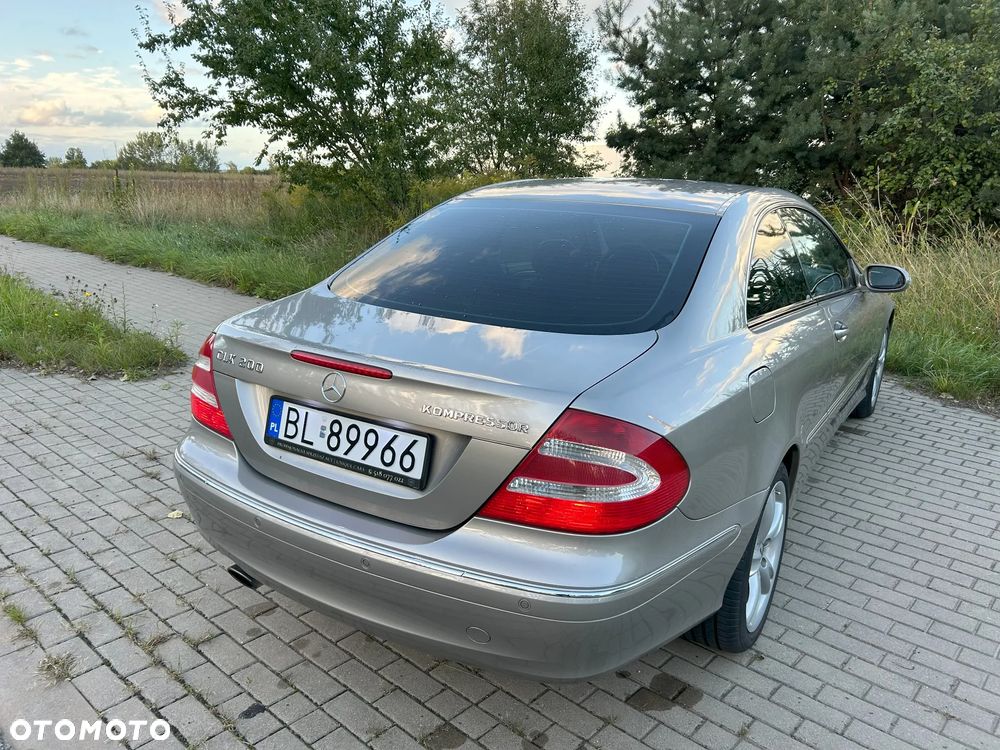 Mercedes-Benz CLK - 2