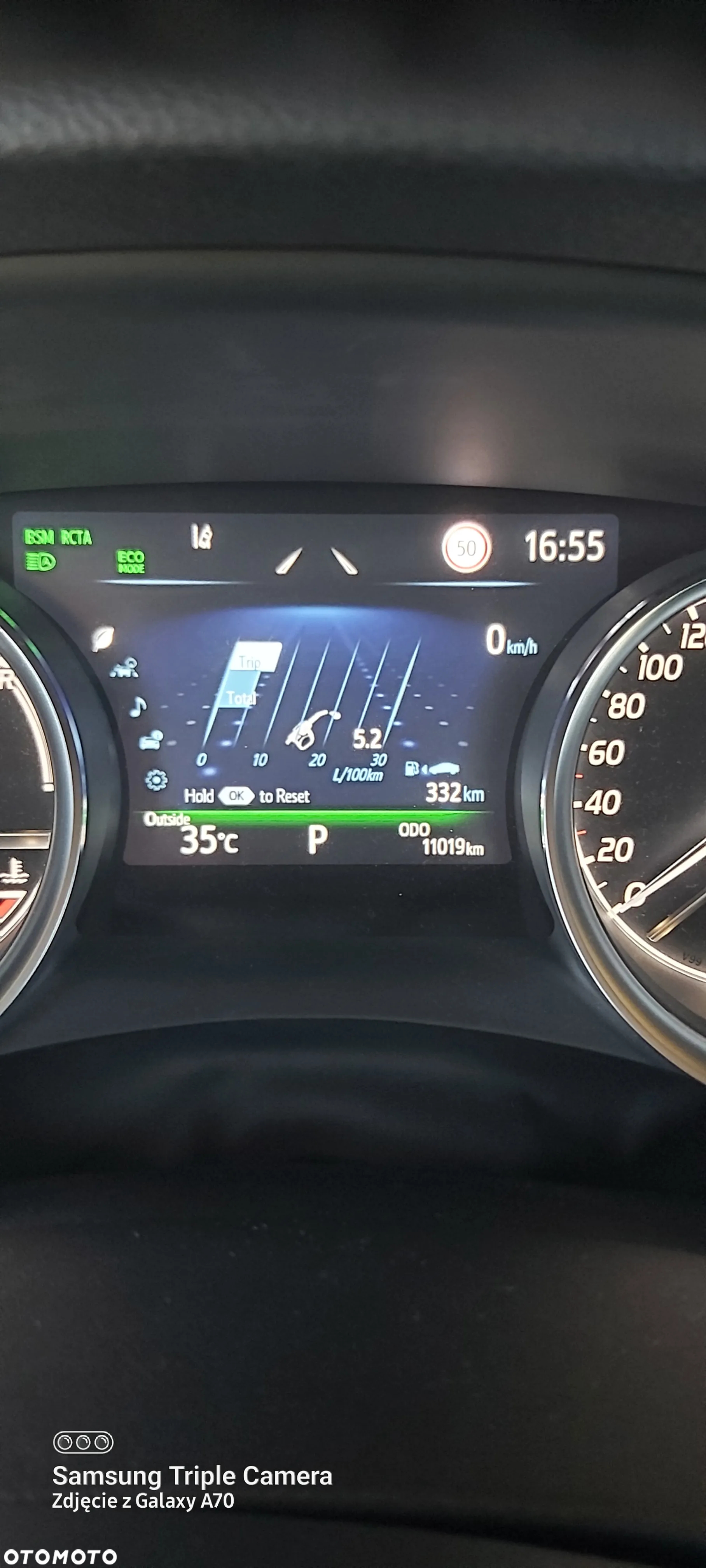 Toyota Camry 2.5 Hybrid Executive CVT - 7
