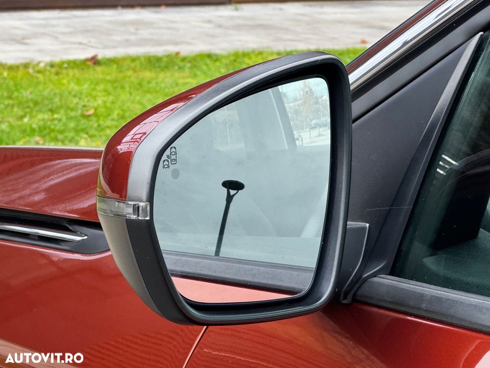 Peugeot 3008 BlueHDi 130 Stop & Start EAT8 Allure Business-Paket - 32