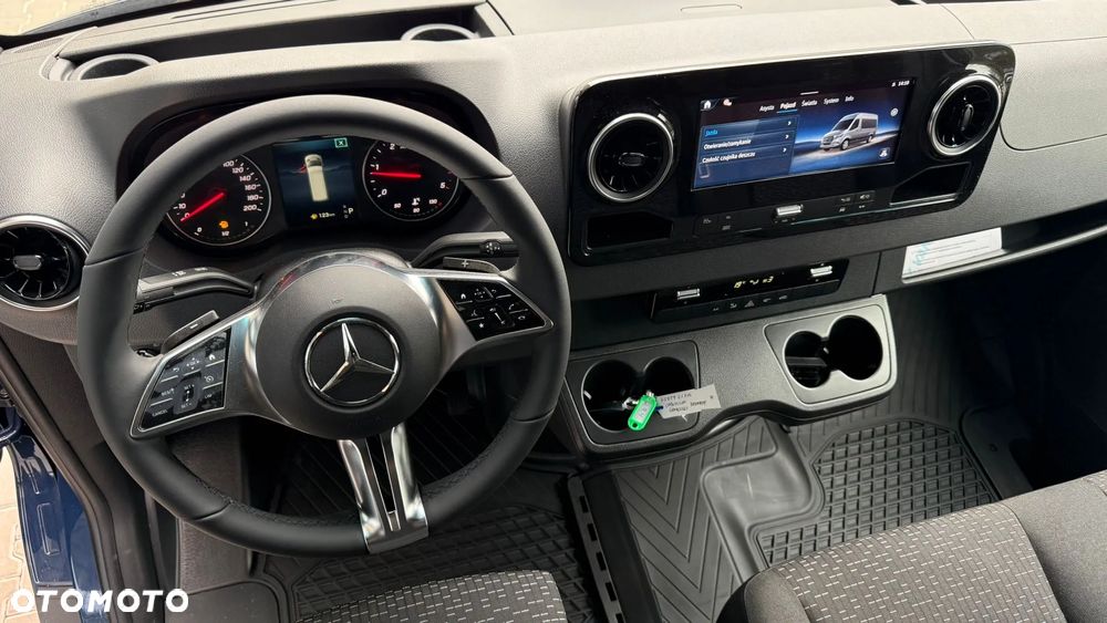 Mercedes-Benz Sprinter 317 CDI - 12