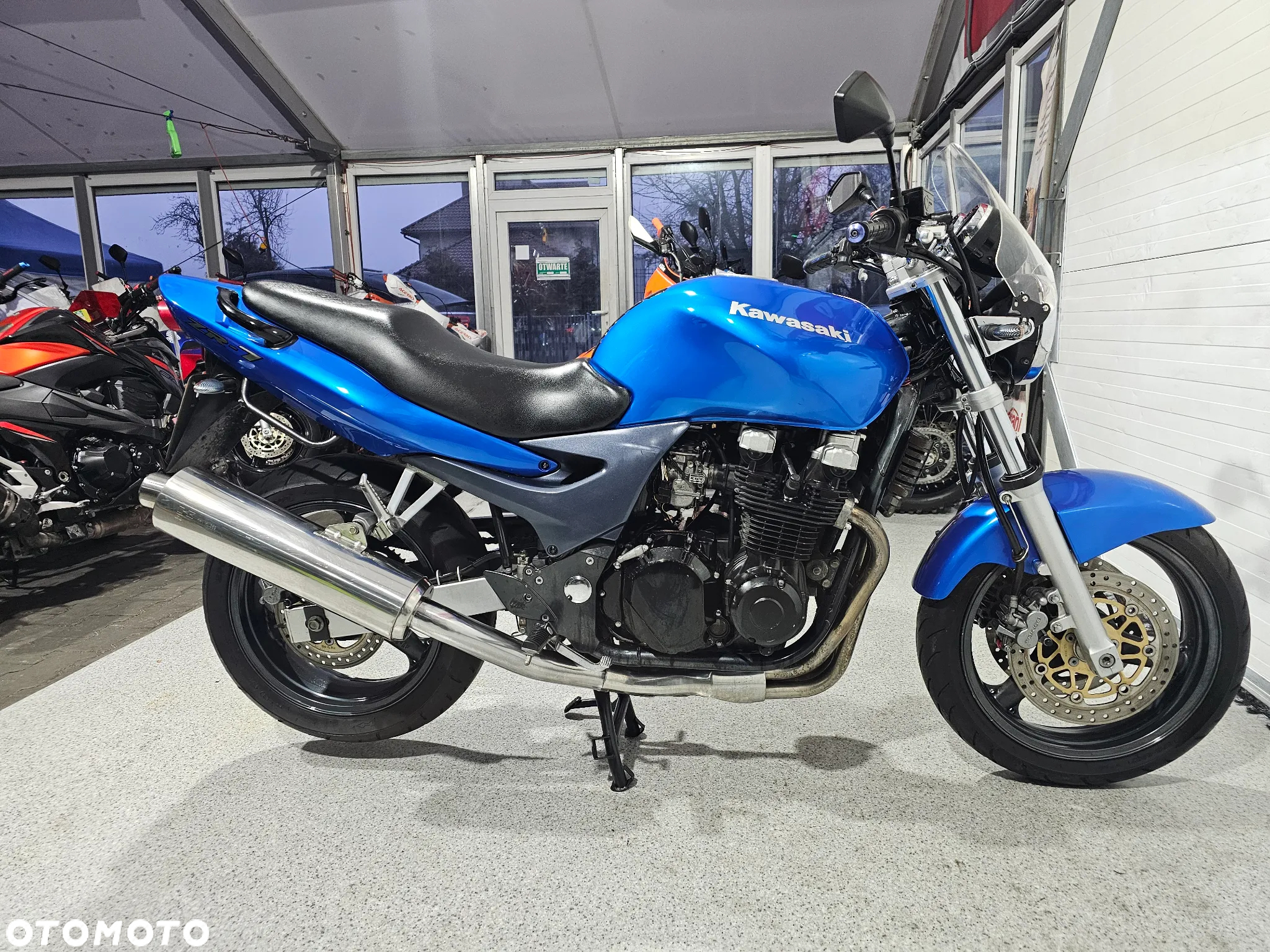 Kawasaki ZR - 22