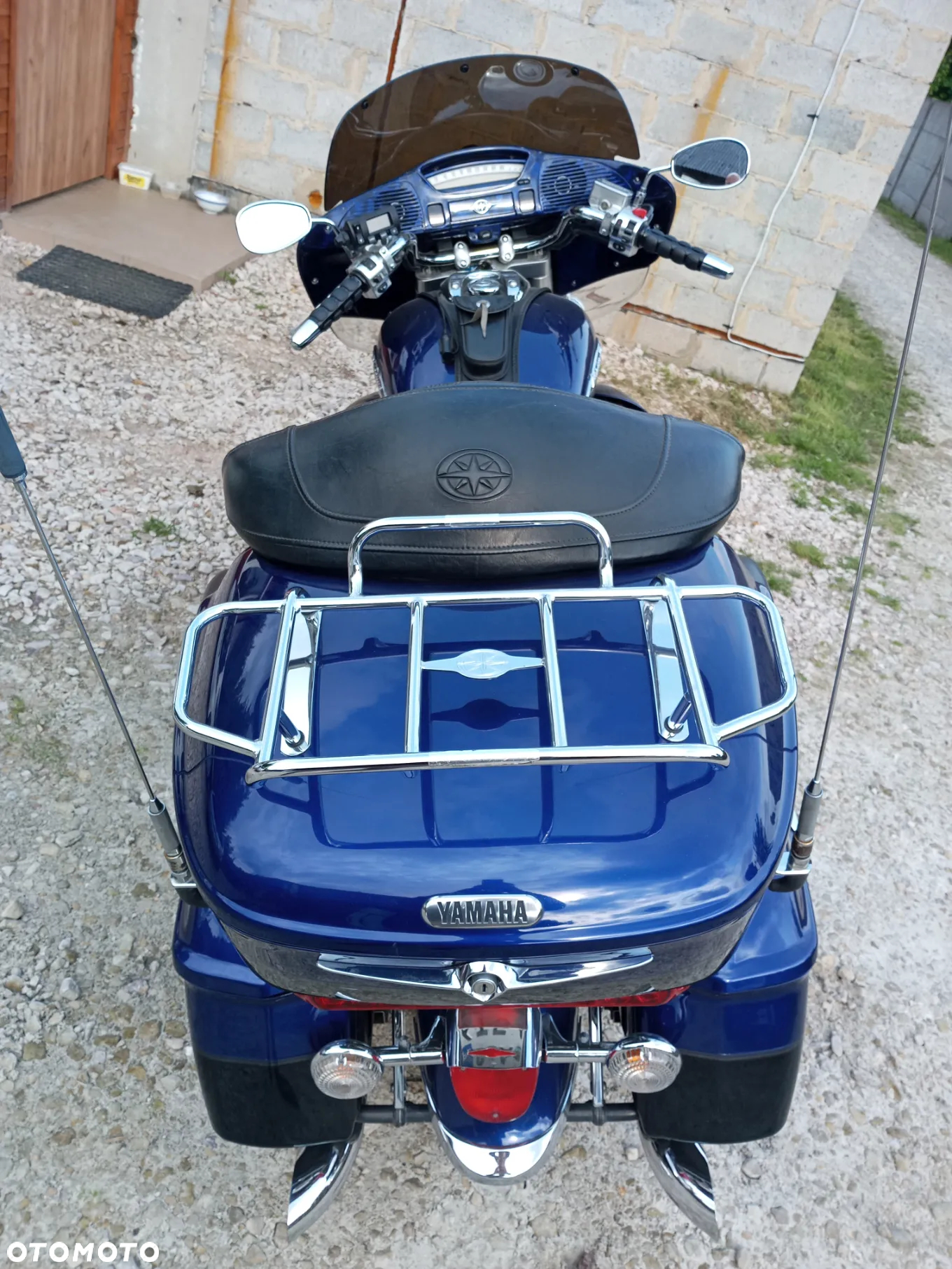 Yamaha XVZ - 10