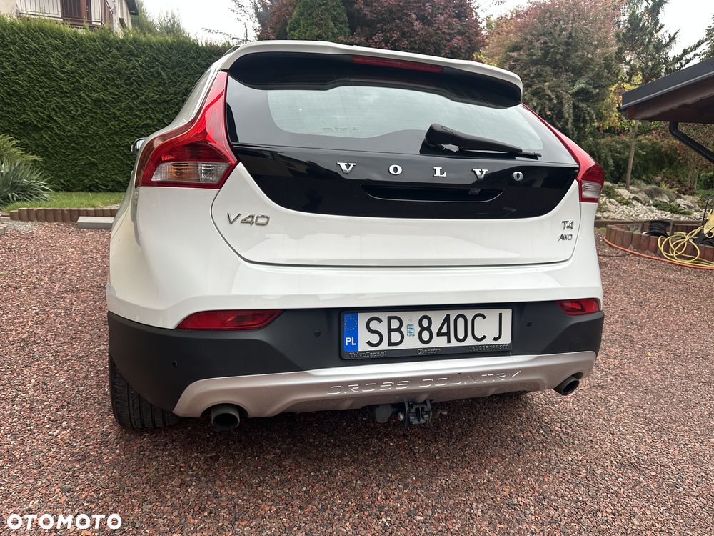 Volvo V40 Cross Country 2014 photo 3