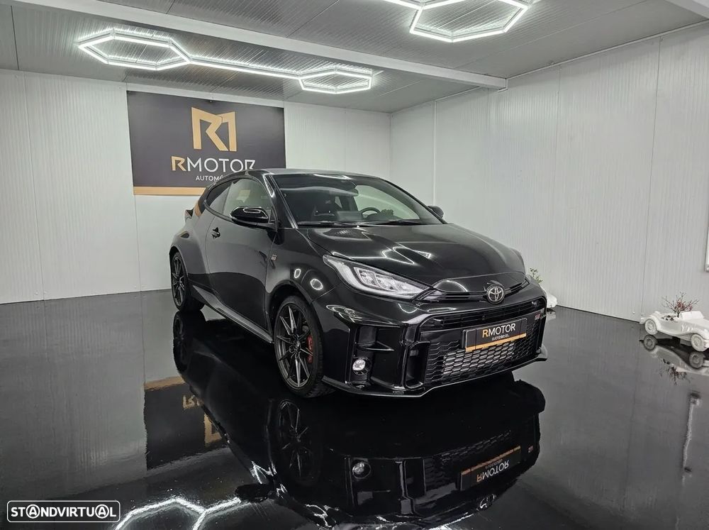 Toyota GR Yaris WRC Triple Edition - 5