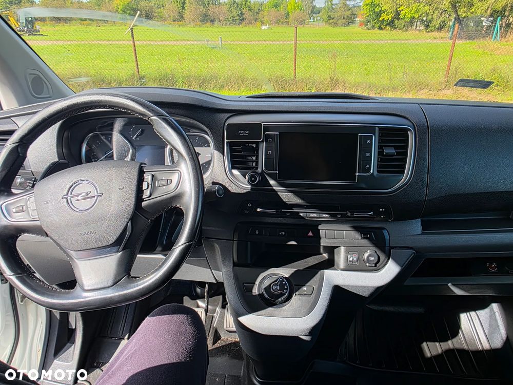 Opel Vivaro - 13