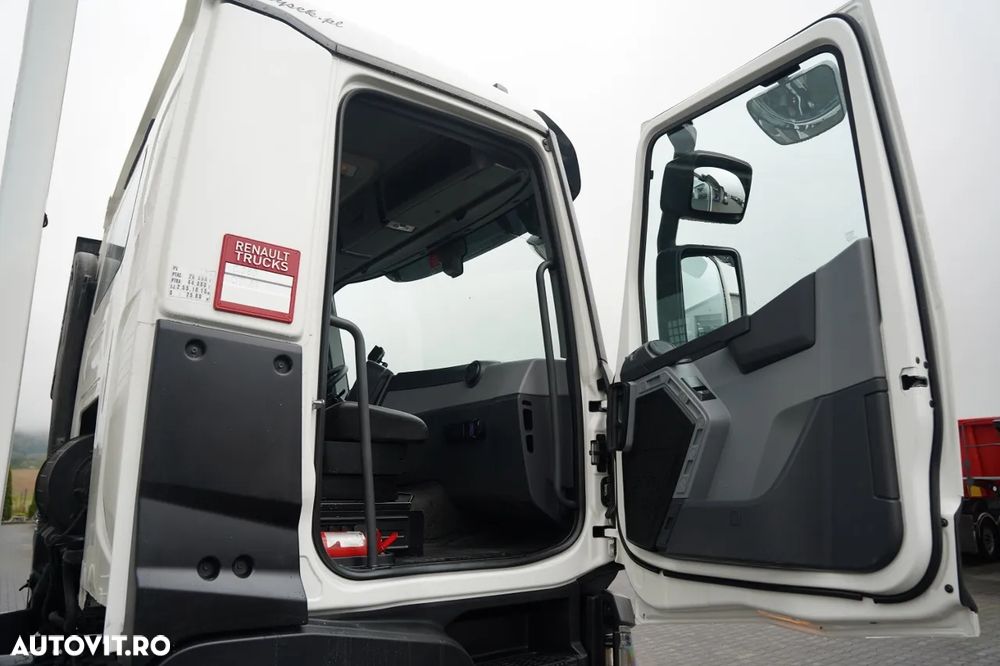 Renault C 380 / 6x4 / LIVRARE 6,7 m / + HDS FASSI F215A / MAX 5.600 KG / ROTATOARE / ANVELOPE 100% / EURO 6 - 36