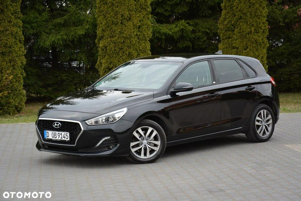 Hyundai i30 1.4 YES - 3