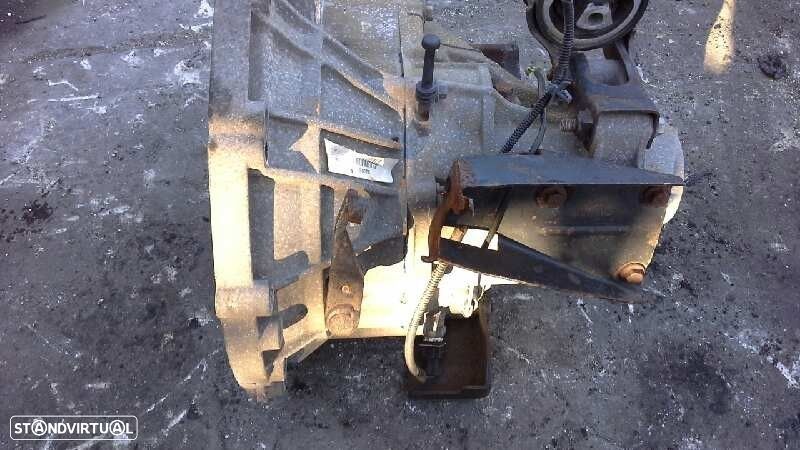 CAIXA VELOCIDADES LAND ROVER FREELANDER 2005 -TRD 400720 - 1