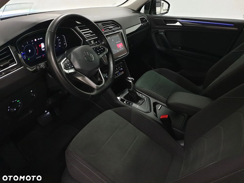 Volkswagen Tiguan 2.0 TDI SCR (BlueMotion Technology) DSG Highline - 39