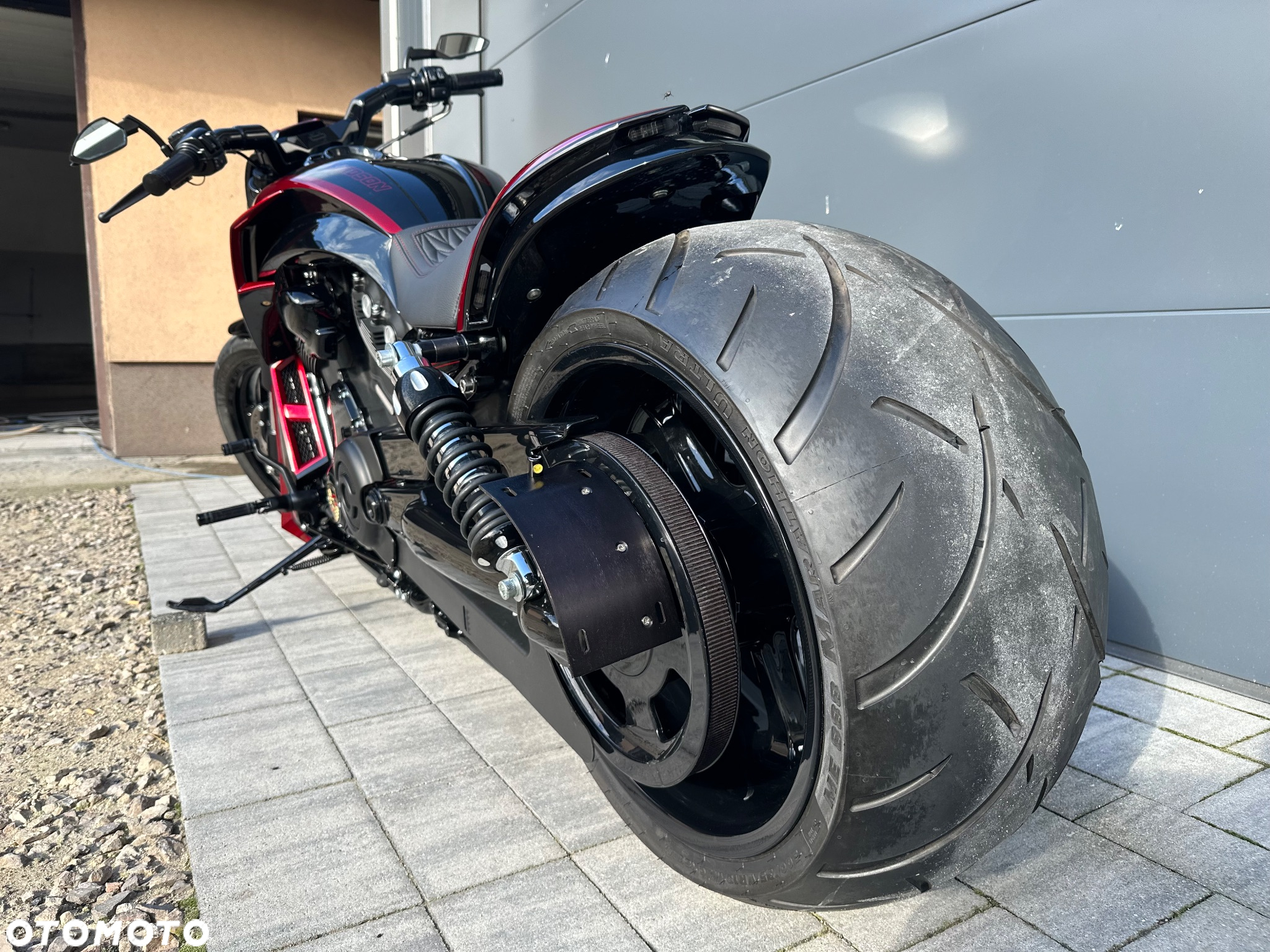 Harley-Davidson V-Rod Night Rod - 8