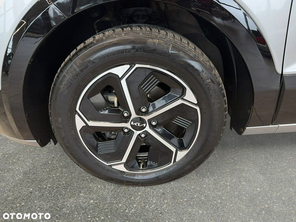 Kia Niro - 11