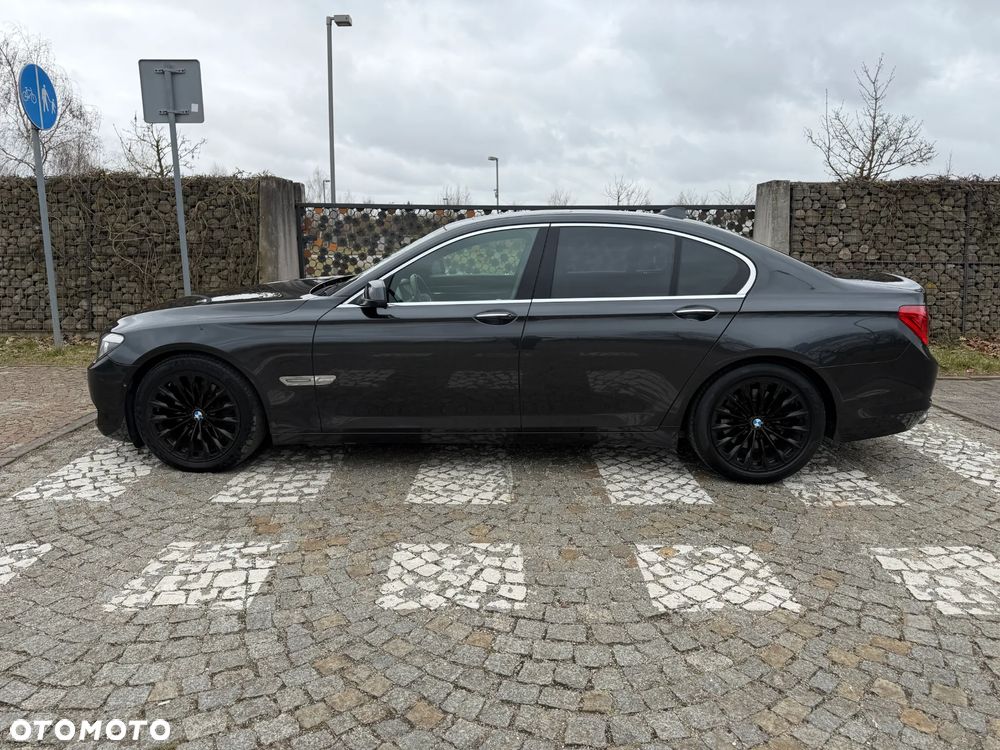 BMW Seria 7 730d - 6