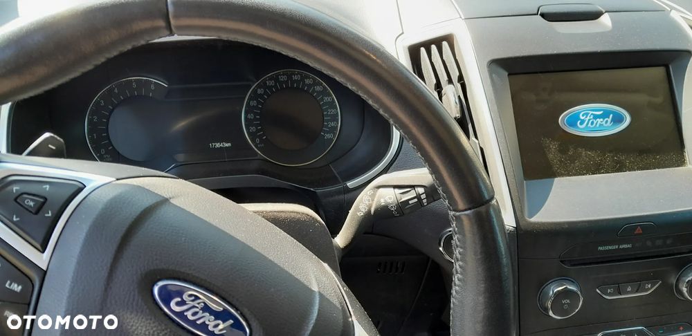 Ford S-Max 2.0 TDCi Titanium PowerShift - 7