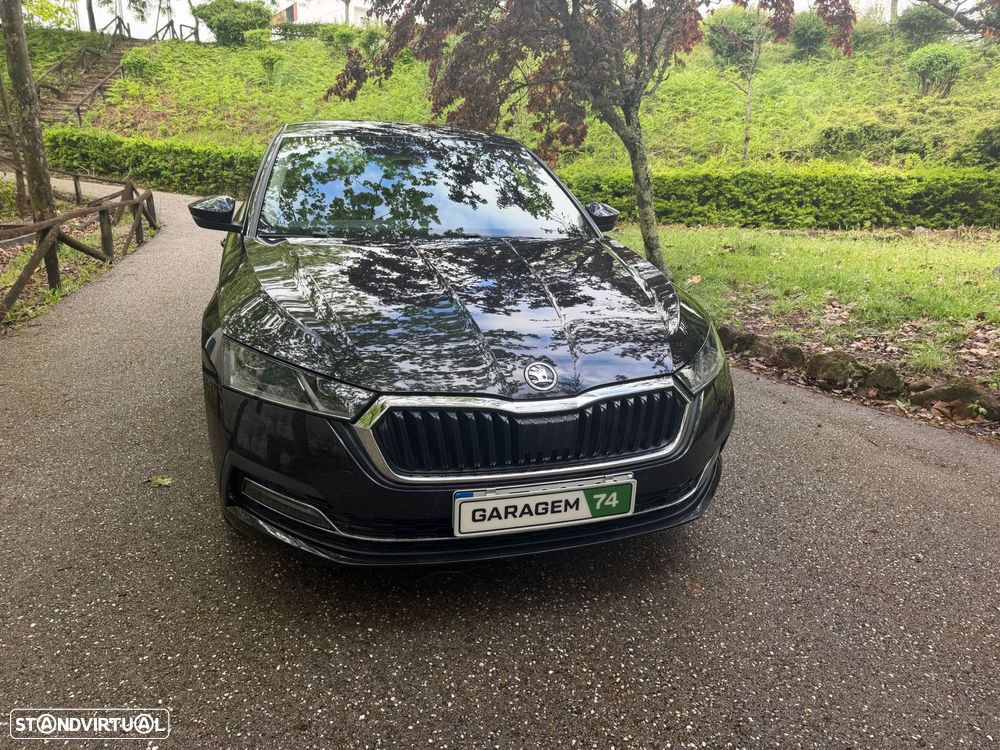 Skoda Octavia 2.0 TDI Ambition DSG - 9