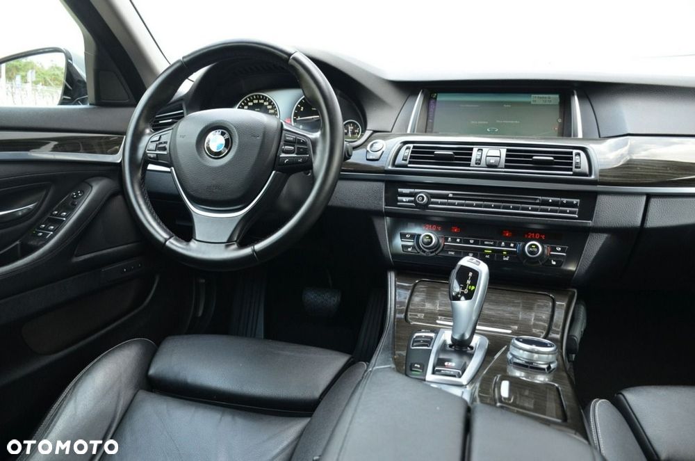 BMW Seria 5 - 33
