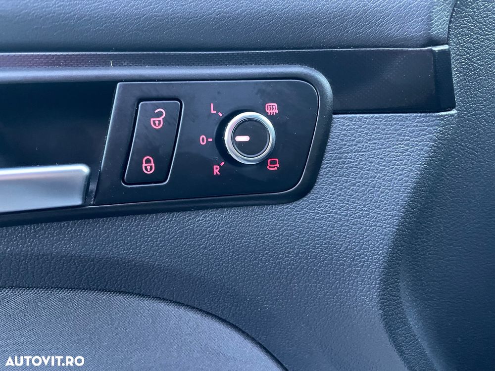 Volkswagen Touran - 22