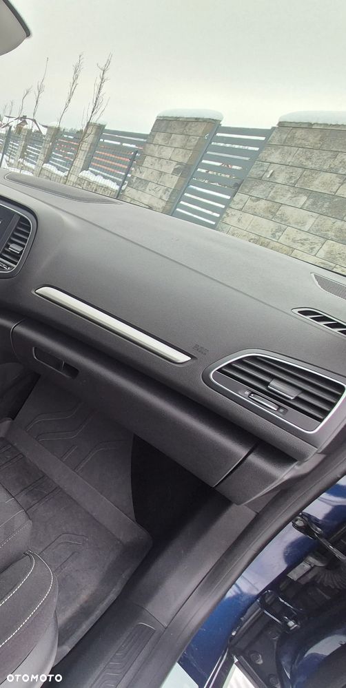 Renault Megane TCe 140 GPF LIMITED - 16