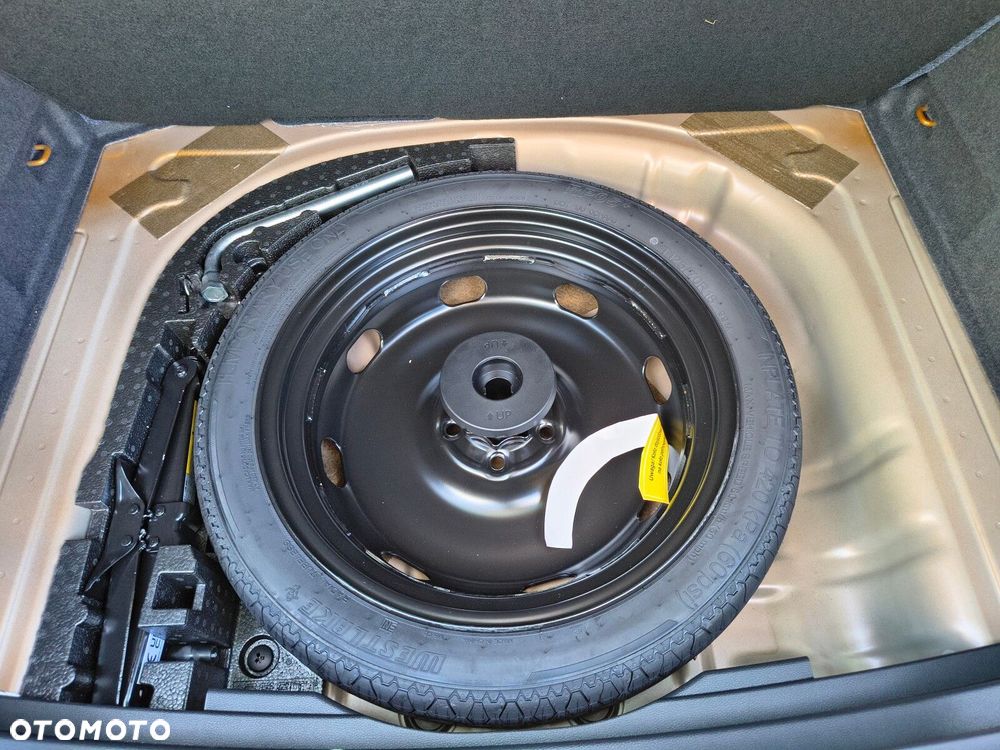 Skoda Karoq 1.5 TSI ACT Drive DSG - 17