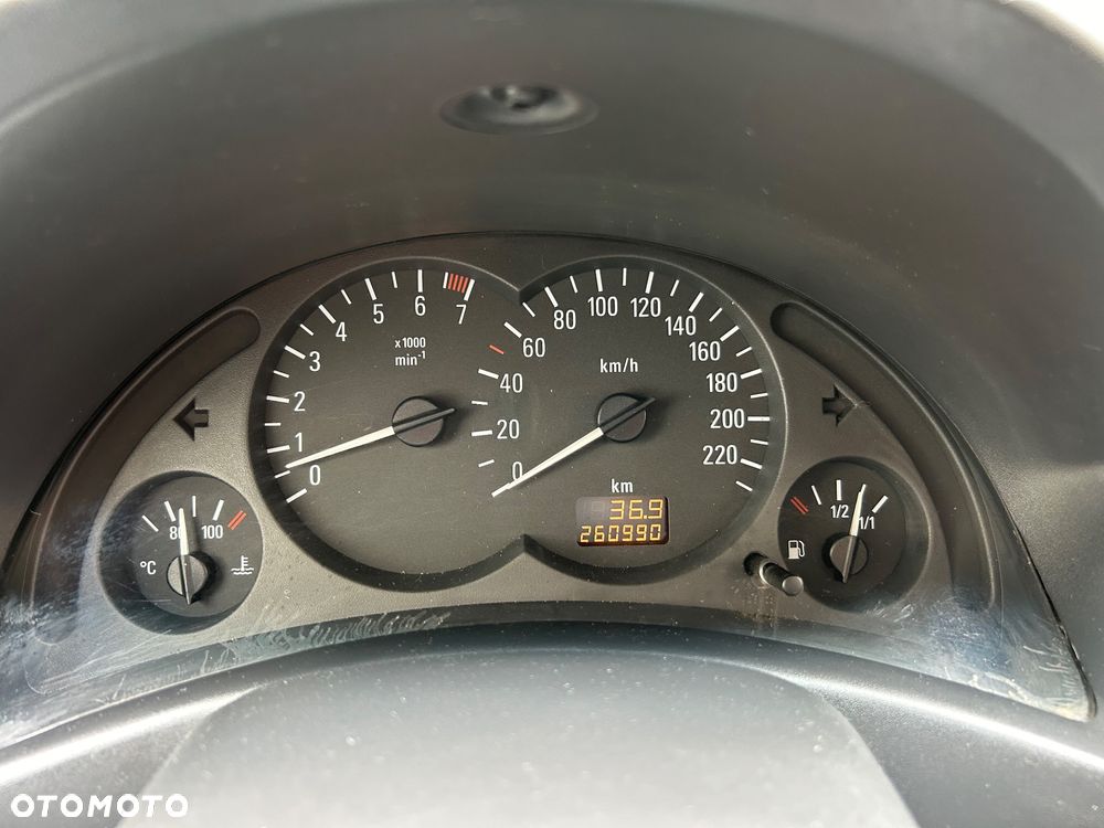Opel Combo - 10