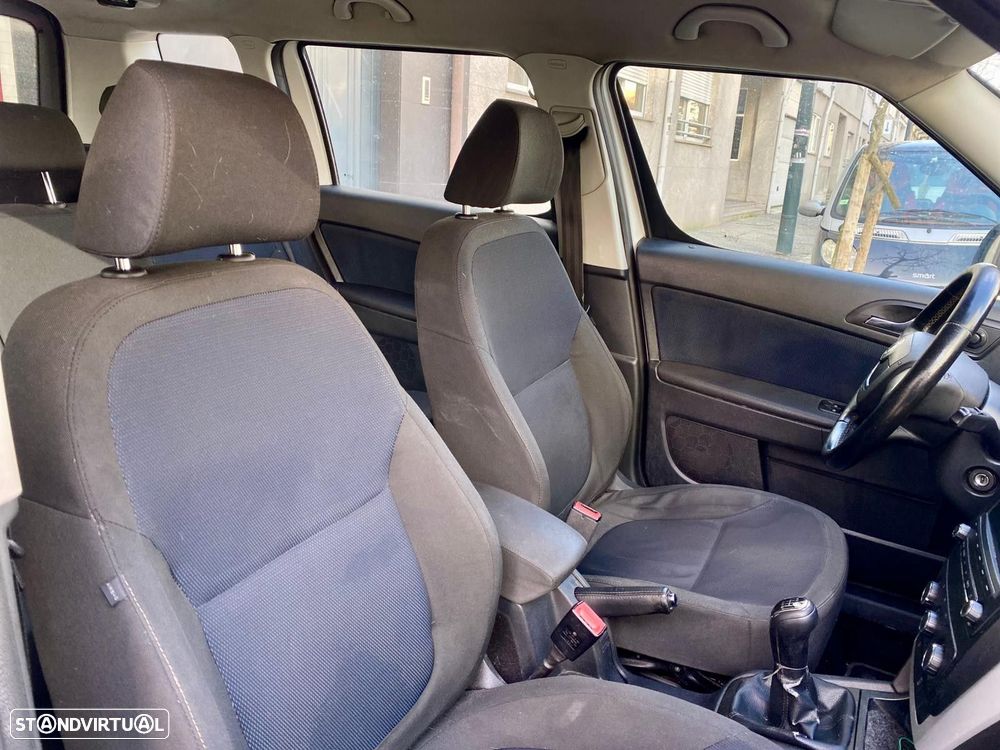 Skoda Yeti 2.0 TDI Active 4x4 - 22