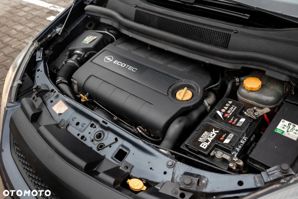 Opel Zafira 1.9 CDTI Cosmo - 14