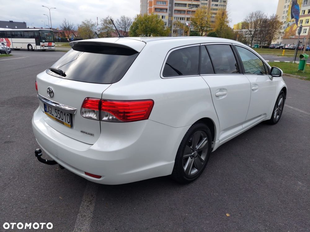 Toyota Avensis 2.2 D-CAT Prestige - 8