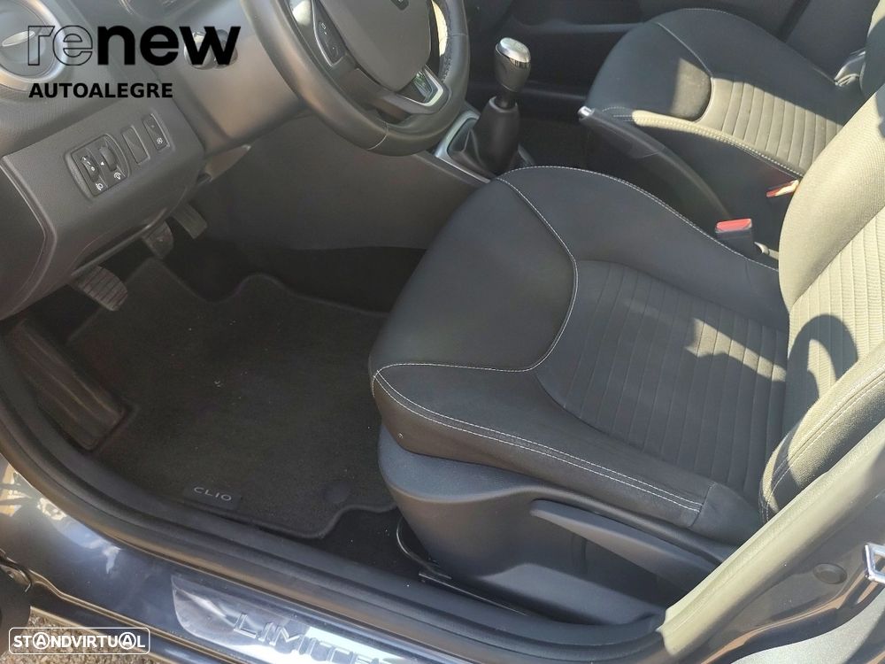 Renault Clio Sport Tourer 0.9 TCe Limited - 17