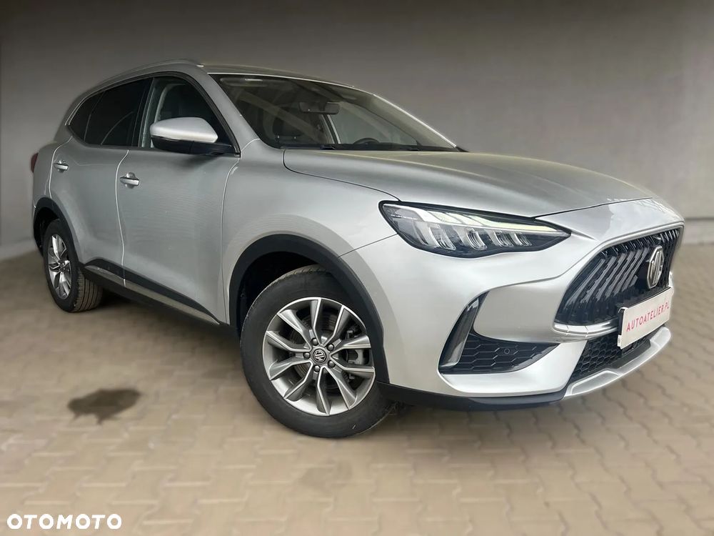 MG HS 1.5 T-GDI Excite DCT - 9