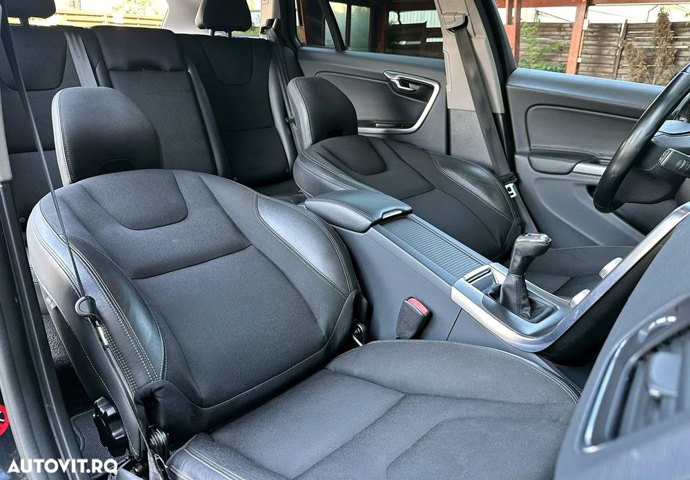 Volvo V60 - 11
