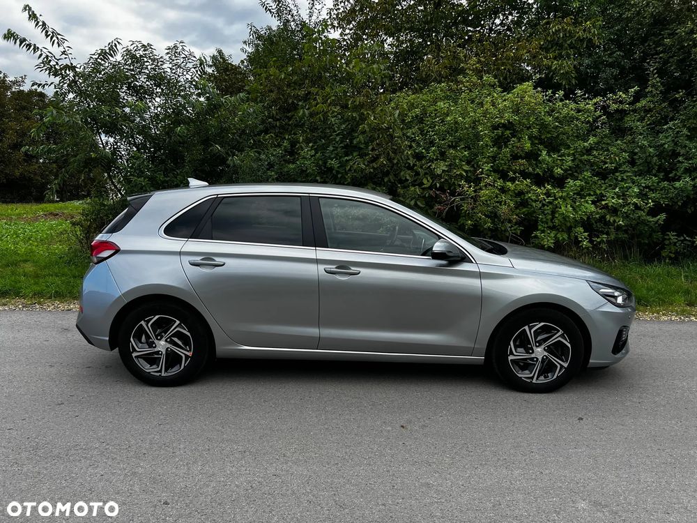 Hyundai i30 1.0 T-GDI Comfort DCT - 4