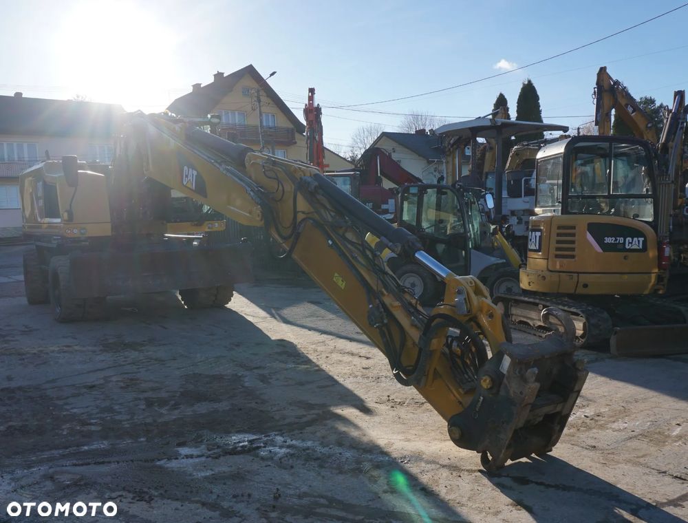 Caterpillar CAT M 320 F - 10