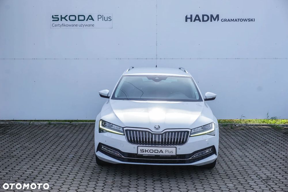 Skoda Superb 2.0 TSI Style DSG - 2