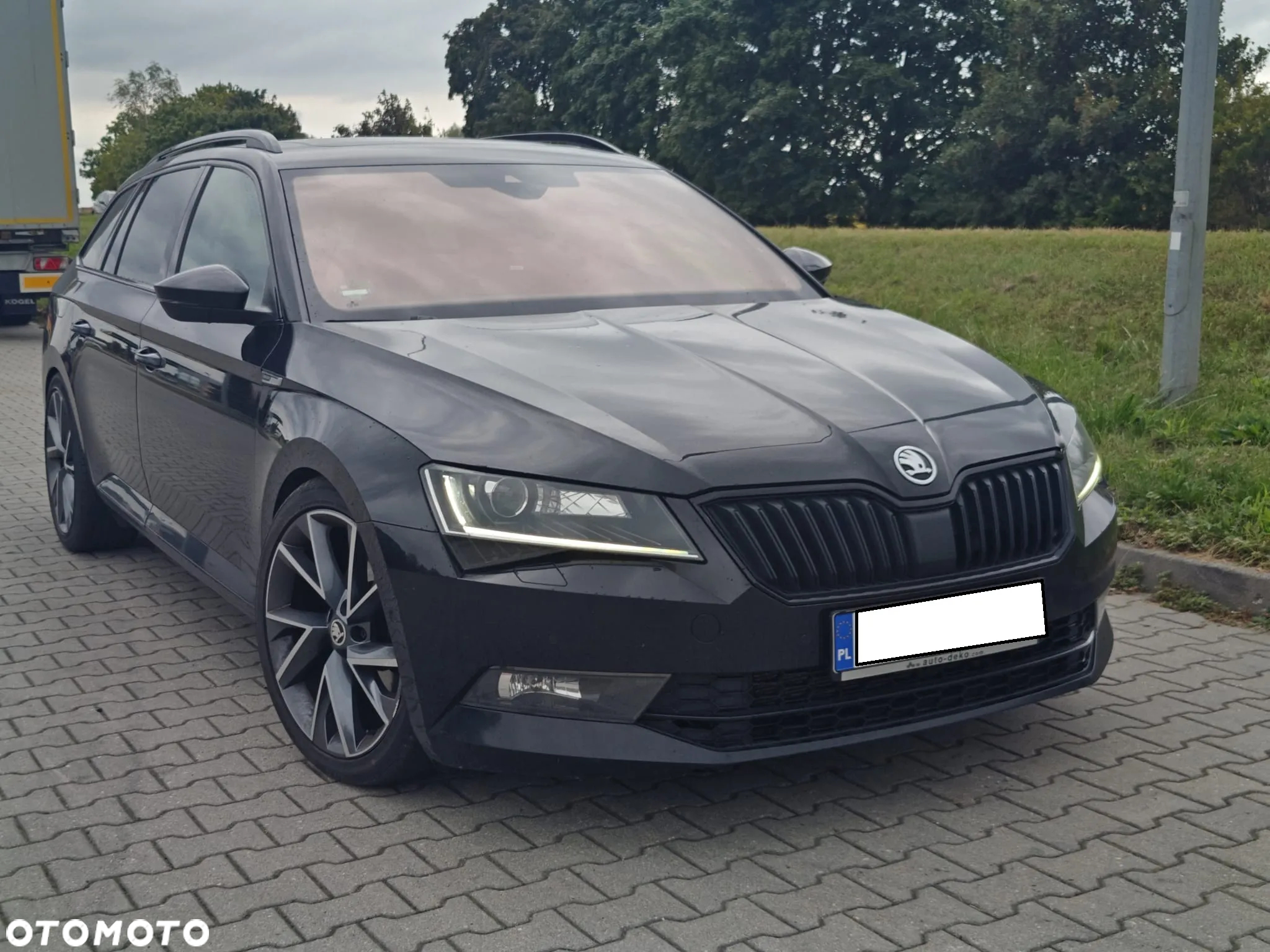 Skoda Superb 2.0 TDI 4x4 DSG SportLine - 39