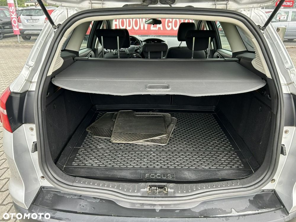 Ford Focus - 19