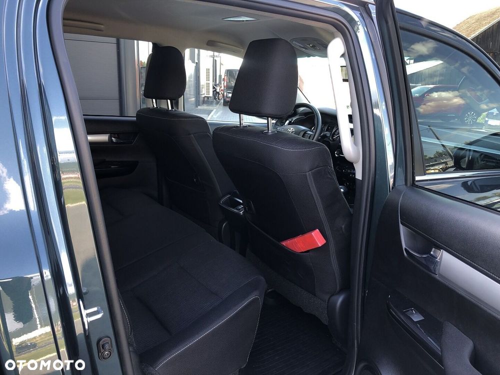 Toyota Hilux 2.8 D-4D mHEV Double Cab Executive 4x4 - 21
