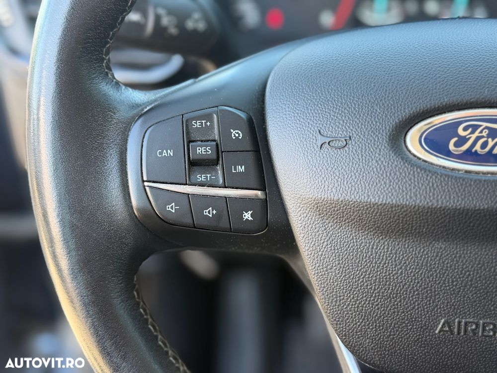 Ford Fiesta 1.0 EcoBoost mHEV Trend Connected - 21