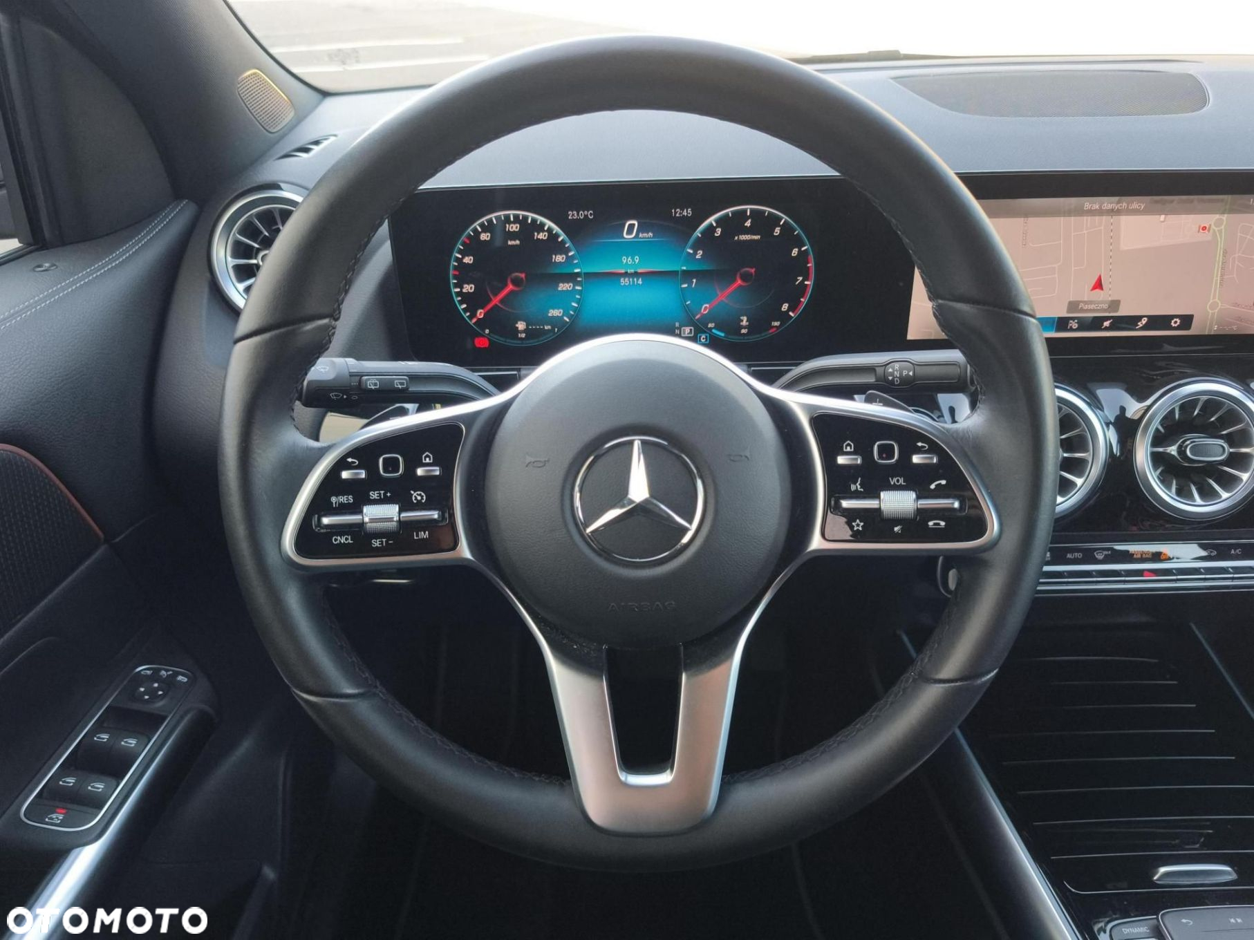 Mercedes-Benz GLA 200 Progressive - 14