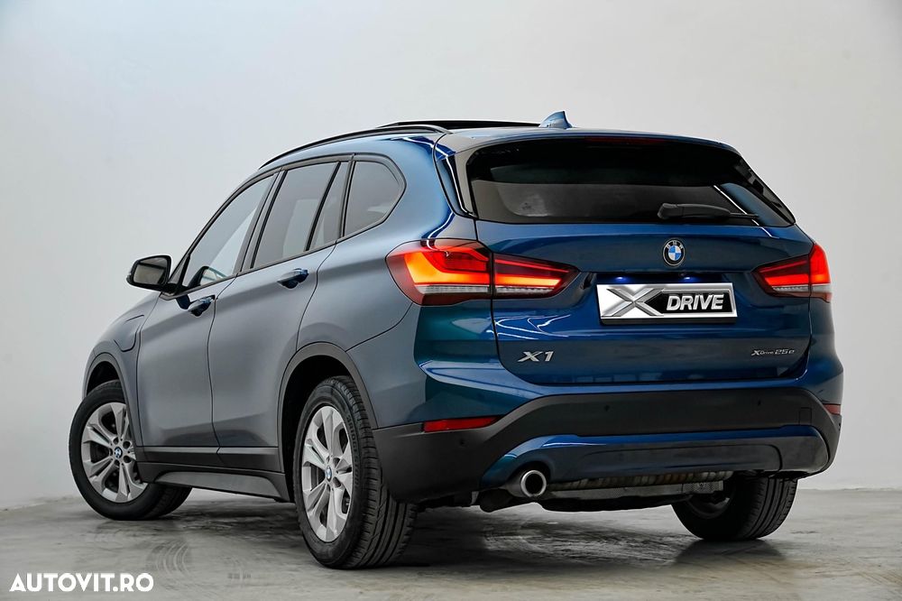 BMW X1 xDrive25e Advantage - 4