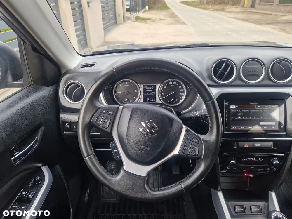 Suzuki Vitara 1.6 DDiS (4x2) Comfort+ - 13