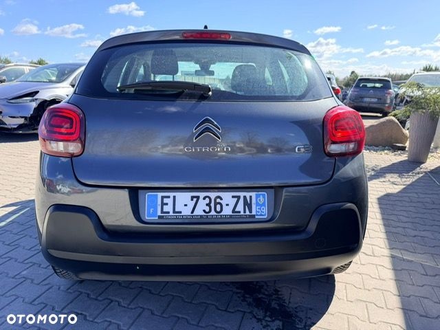 Citroën C3 Pure Tech 82 FEEL - 4