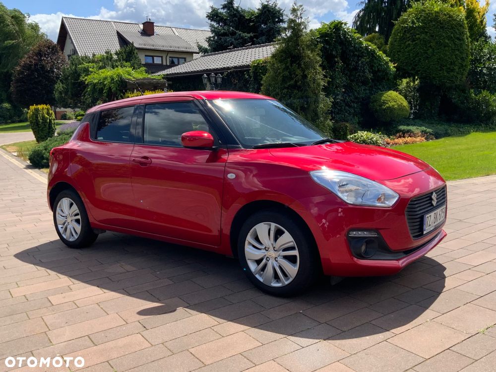 Suzuki Swift 1.2 Premium Plus CVT - 9
