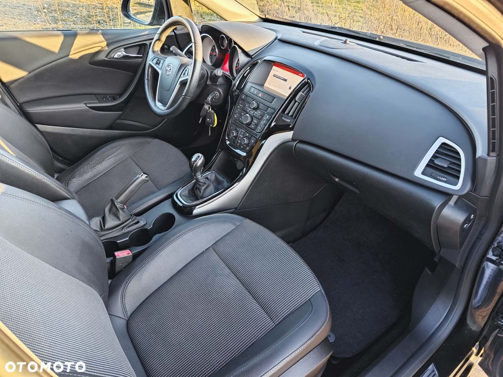 Opel Astra 1.4 Turbo Cosmo - 16