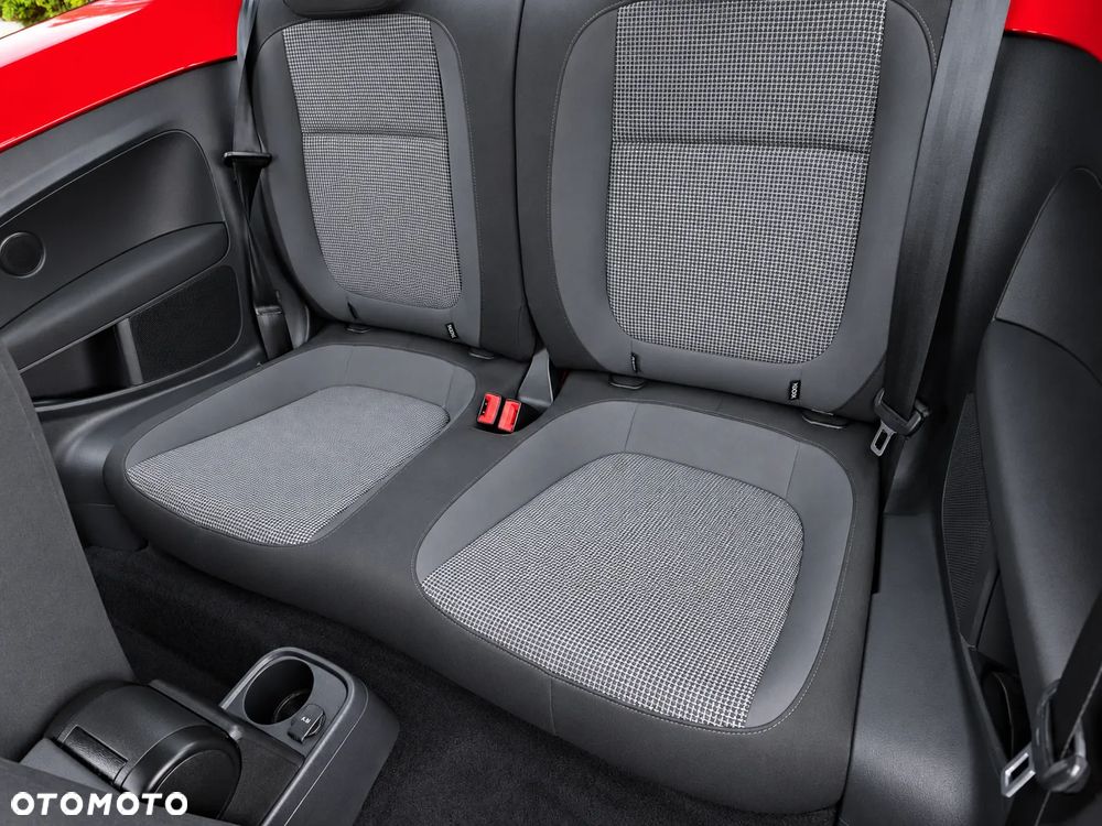 Volkswagen Beetle 1.6 TDI DPF Exclusive Design - 15
